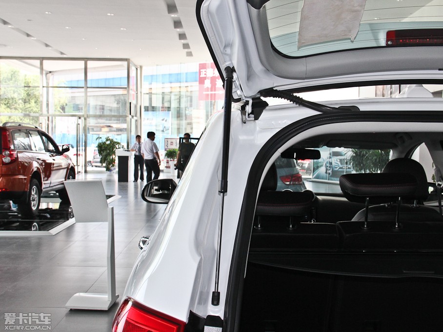 2013�����H6 ������ 1.5T �քӃ�򌾫Ӣ��