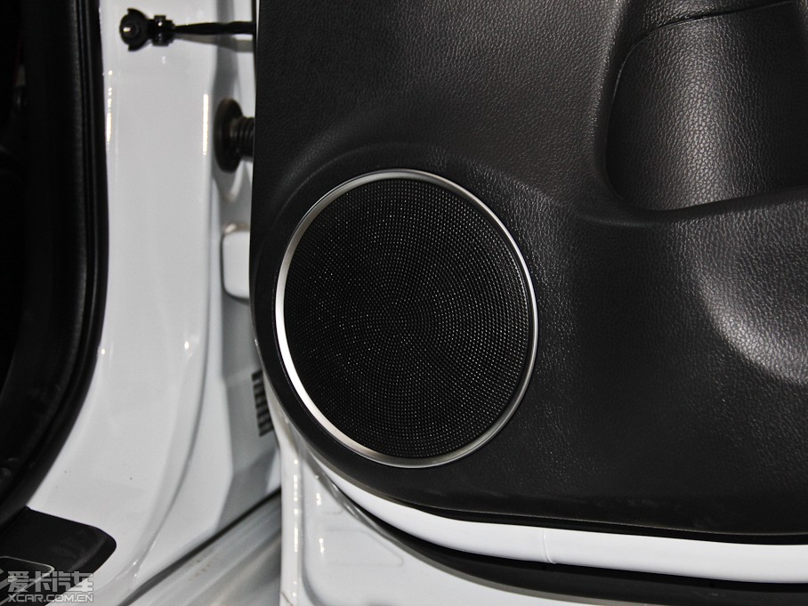 2013�����H6 ������ 1.5T �քӃ�򌾫Ӣ��