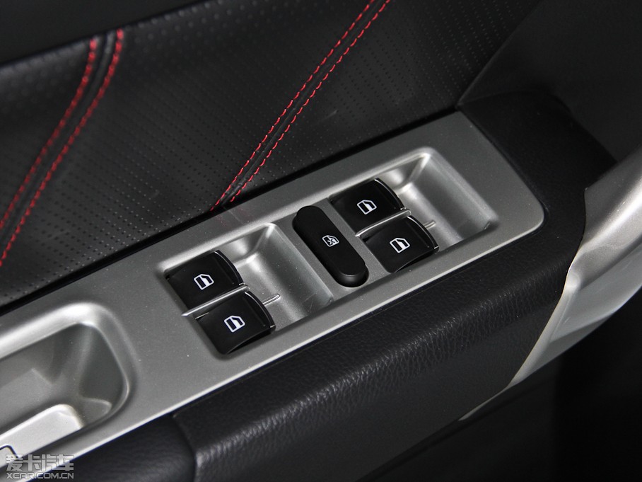 2013�����H6 ������ 1.5T �քӃ�򌾫Ӣ��