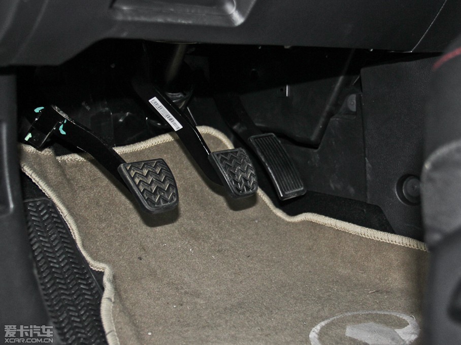 2013�����H6 ������ 1.5T �քӃ�򌾫Ӣ��