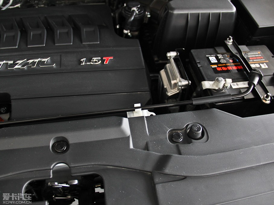 2013�����H6 ����(j��)�� 1.5T �ք�(d��ng)���(q��)��Ӣ��