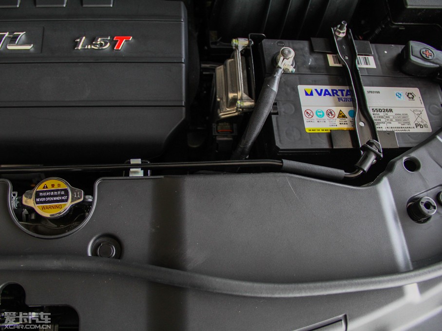 2013�����H6 �\�Ӱ� 1.5T �քӃ�򌾫Ӣ��