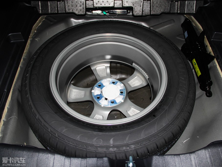 2013�����H6 �\(y��n)��(d��ng)�� 1.5T �ք�(d��ng)���(q��)��Ӣ��