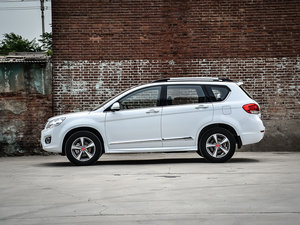 2013款升级版 1.5T 手动四驱精英型 正侧（左）