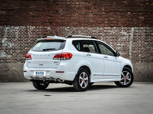 2013款升级版 1.5T 手动四驱精英型 整体外观