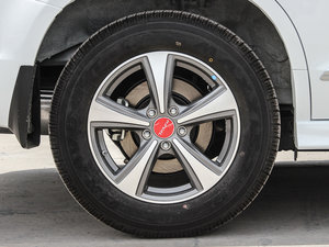 2013款升级版 1.5T 手动四驱精英型 轮圈