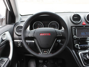 2013款升级版 1.5T 手动四驱精英型 方向盘