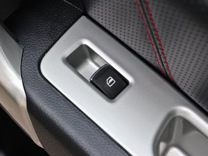 2013 1.5T ք򌾫Ӣ п؅^