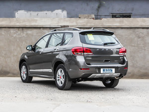 2013款升级版 1.5T 手动两驱尊贵型 左后45度