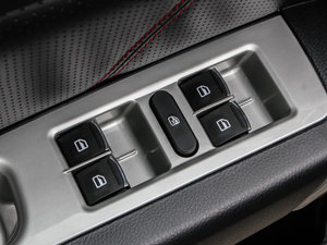 2013 1.5T ք򌾫Ӣ п؅^(q)