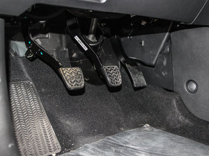 2013 1.5T ք򌾫Ӣ п؅^(q)