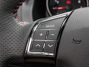 2013 1.5T ք(q)Ӣ п؅^(q)