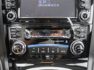 2013 1.5T ք(q)Ӣ п؅^(q)