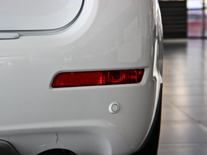 2013款升级版 1.5T 手动四驱精英型 细节外观