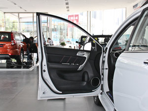 2013款升级版 1.5T 手动两驱精英型 驾驶位车门