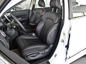 2013款升级版 1.5T 手动两驱精英型 主驾驶座椅