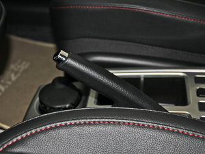 2013款升级版 1.5T 手动两驱精英型 驻车制动器