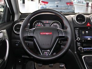 2013款升级版 1.5T 手动两驱精英型 方向盘