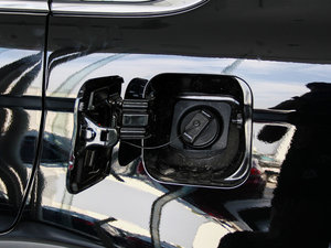 2013款运动版 1.5T 手动两驱精英型 油箱盖