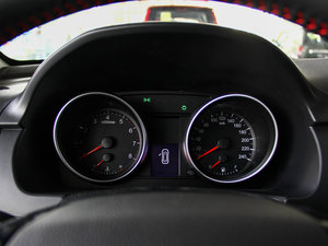 2013款运动版 1.5T 手动两驱精英型 仪表
