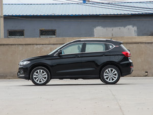 2014款1.5T 手动两驱精英版 整体外观