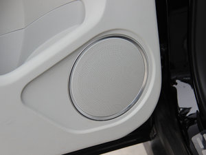 2014款1.5T 手动两驱精英版 空间座椅