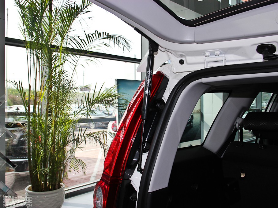 2013H5(jng)  2.0LքӃ(q)Mȡ