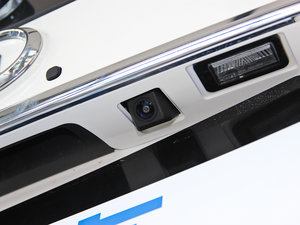 2013款智尊版 2.0L手动两驱进取型 细节外观