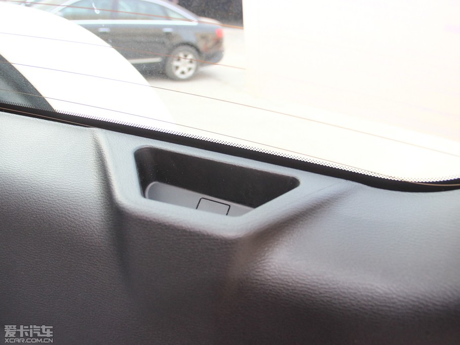 2015�����H9 2.0T �Ԅӳ����A�� 7��