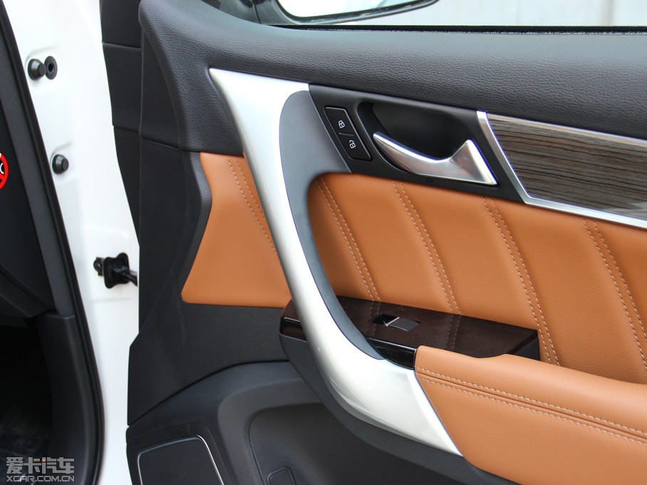 2015�����H9 2.0T �Ԅӳ����A�� 7��