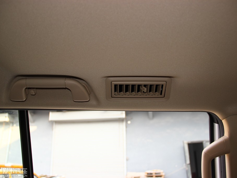 2015�����H9 2.0T �Ԅӳ����A�� 7��