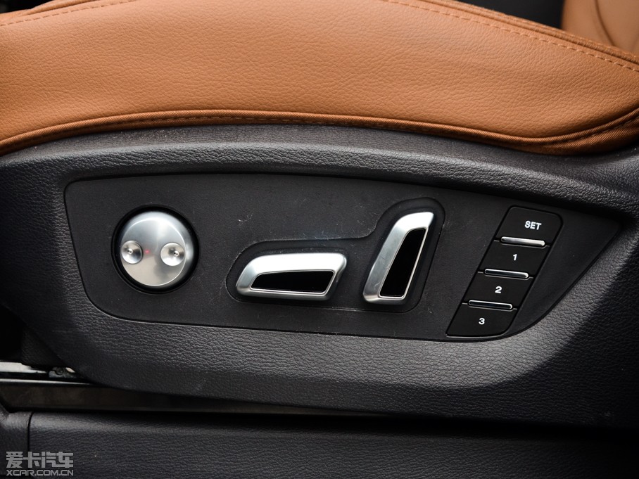 2015�����H9 2.0T �ԄӺ��A�� 7��