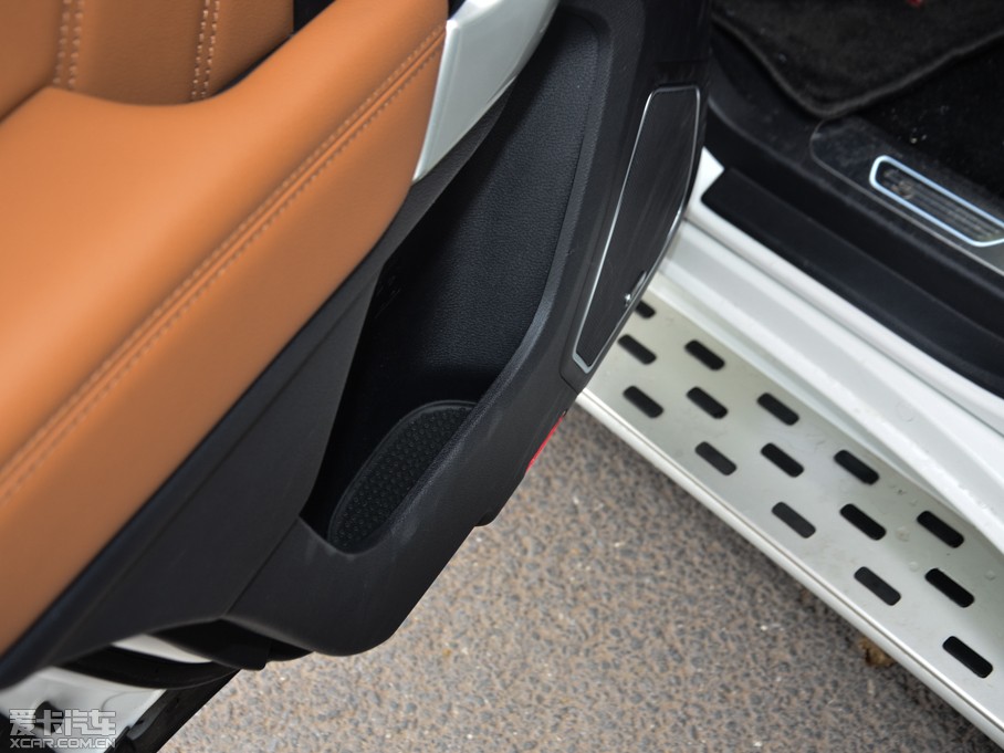 2015�����H9 2.0T �ԄӺ��A�� 7��