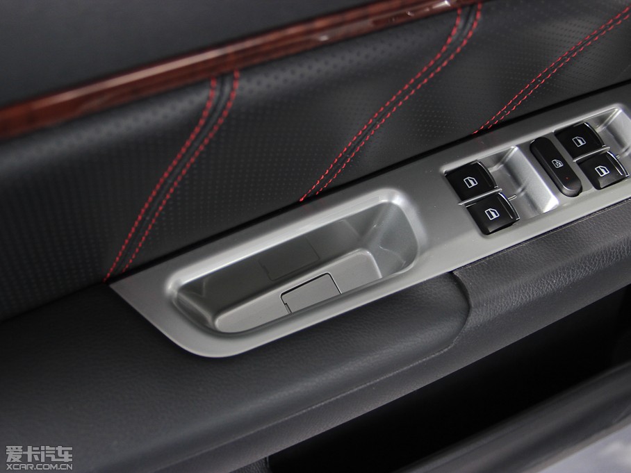 2014�����H6 �\�Ӱ� 1.5T �ք���򌾫Ӣ��