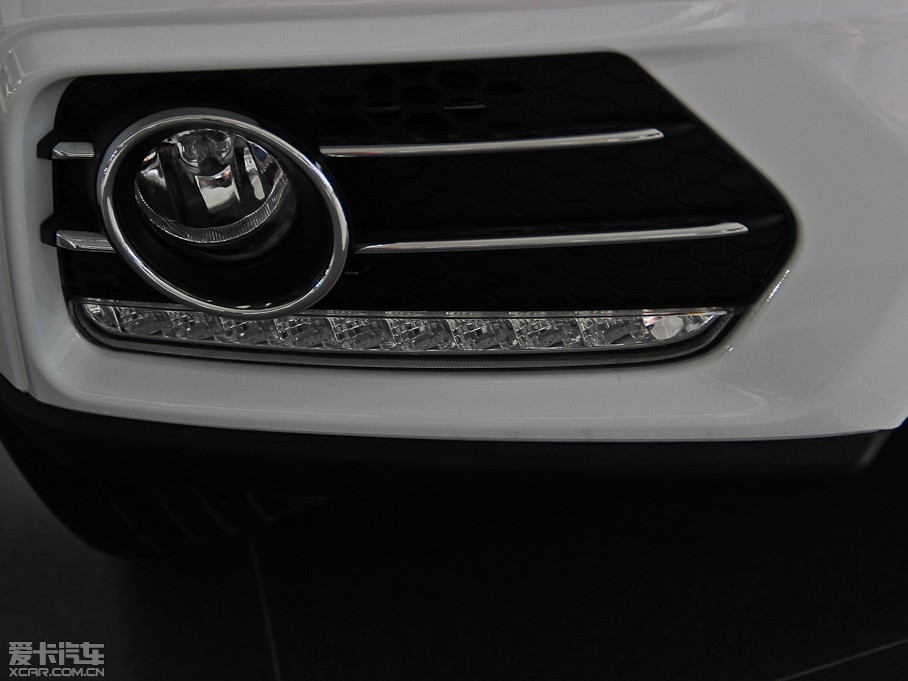 2014�����H6 �\�Ӱ� 1.5T �ք���򌾫Ӣ��