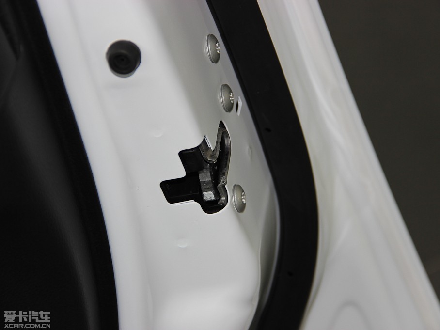 2014�����H6 �\�Ӱ� 1.5T �ք���򌾫Ӣ��