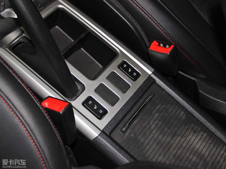 2014�����H6 �\(y��n)��(d��ng)�� 1.5T �ք�(d��ng)���(q��)��Ӣ��