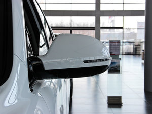 2014款1.5T 手动四驱都市型 后视镜