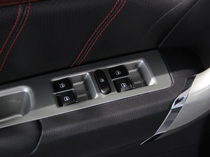 2014\Ӱ 1.5T ք򌾫Ӣ g