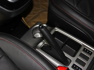 2014款运动版 1.5T 手动四驱精英型 驻车制动器