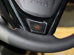 2014款运动版 1.5T 手动四驱精英型 中控区