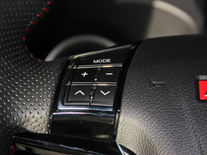 2014款运动版 1.5T 手动四驱精英型 中控区