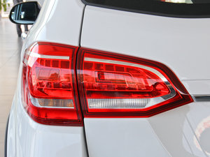 2014Ŀ\(yn)(dng) 1.5T ք(dng)(q)Ӣ (x)(ji)^