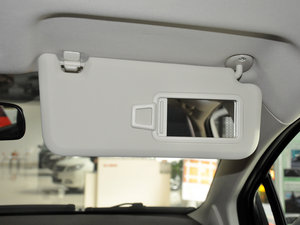 2015款1.5L AMT都市型 空间座椅