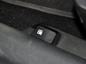 2015款1.5L AMT都市型 中控区