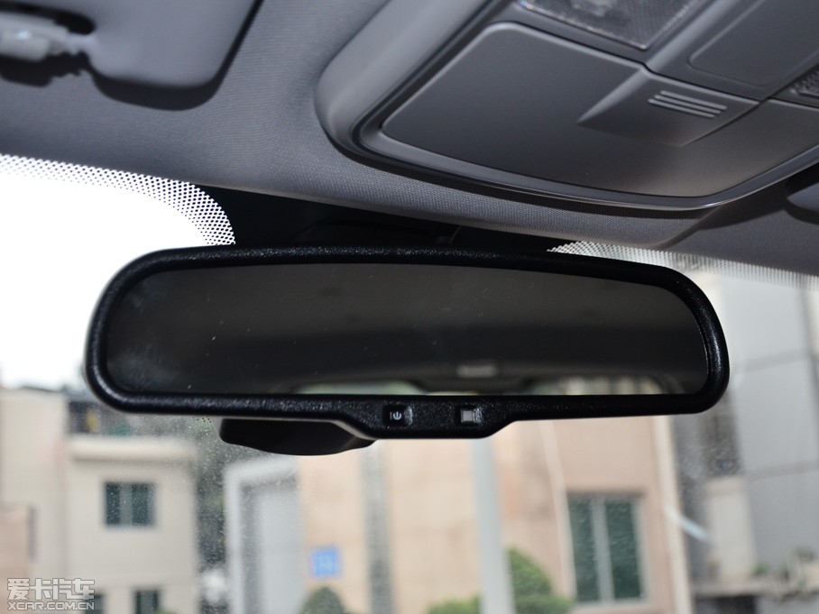 2015H5 2.0T ԄӃ򌾫Ӣ 