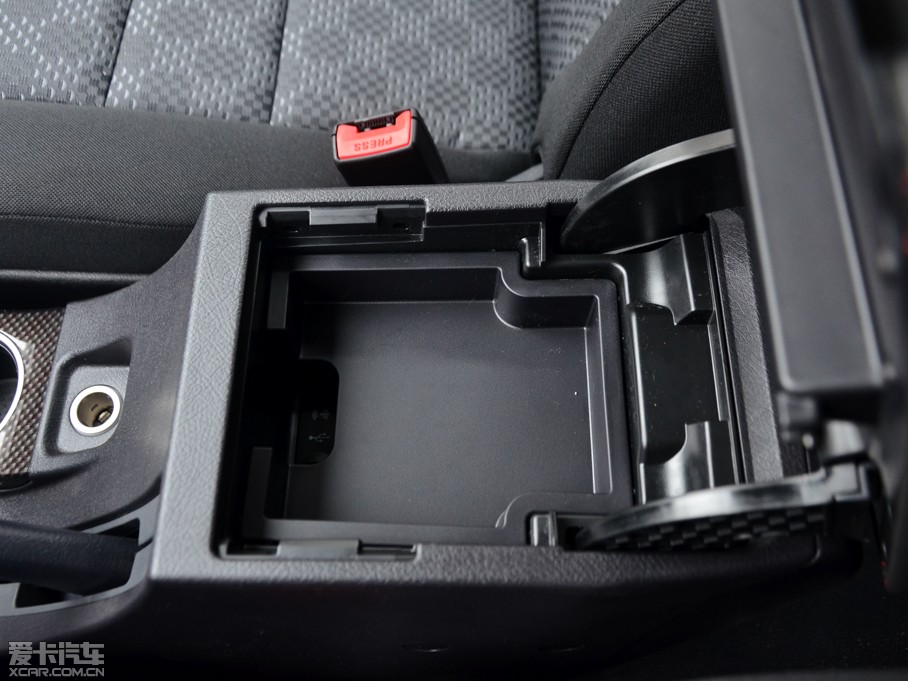 2015H5 2.0T ԄӃ򌾫Ӣ 