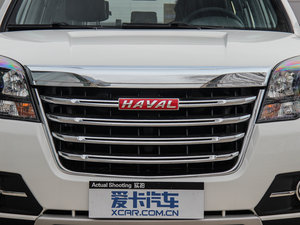 2015款2.0T 手动四驱精英型 中网