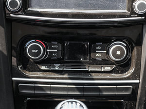 2015款2.0T 手动两驱进取型 柴油 空调调节