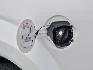 2015款2.0L 手动两驱进取型 油箱盖
